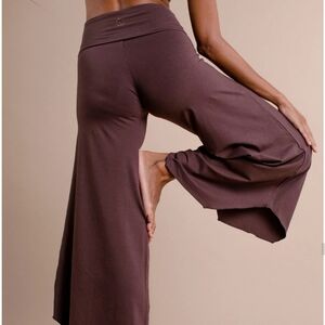 Indigo Luna Layla Flares Carob